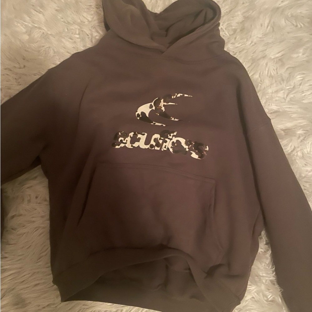 scuffers Brown Graphic Hoodie Sweatshirt - Casual Pullover with Logo